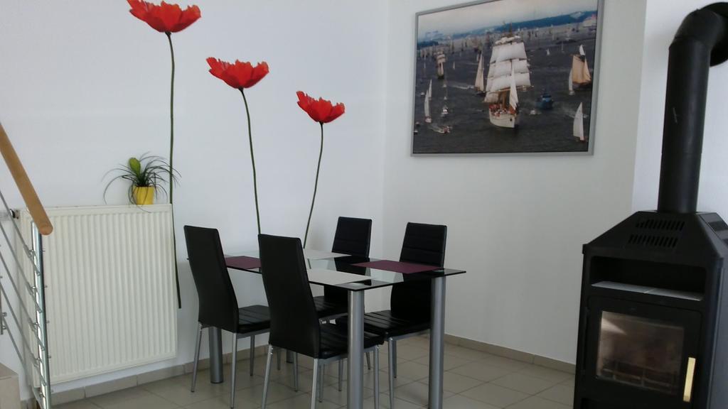 Ferienwohnung Holtenau ألتينهولز الغرفة الصورة